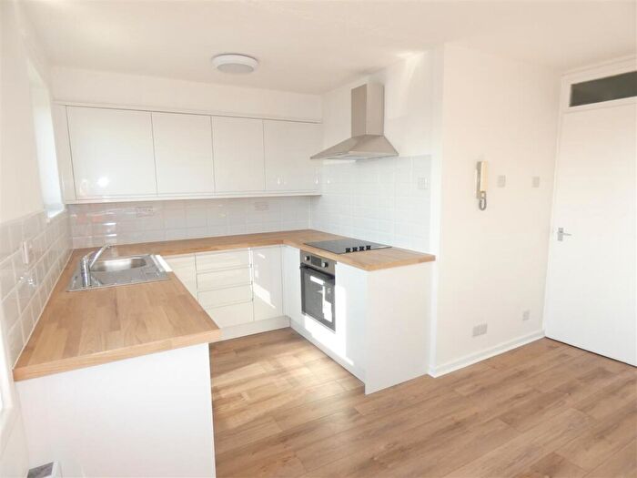 1 Bedroom Flat To Rent In St. Peters Road, Byker, NE6