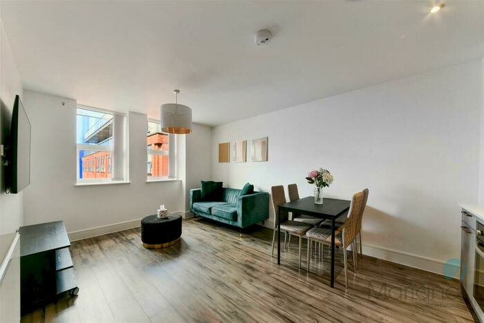 2 Bedroom Flat To Rent In Verve Apartments, Mercury Gardens, Romford, RM1