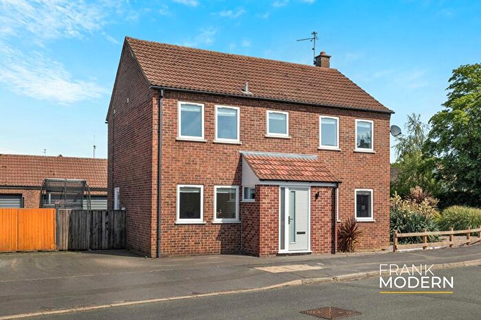 4 Bedroom Detached House For Sale In Cardyke Drive, Baston, PE6