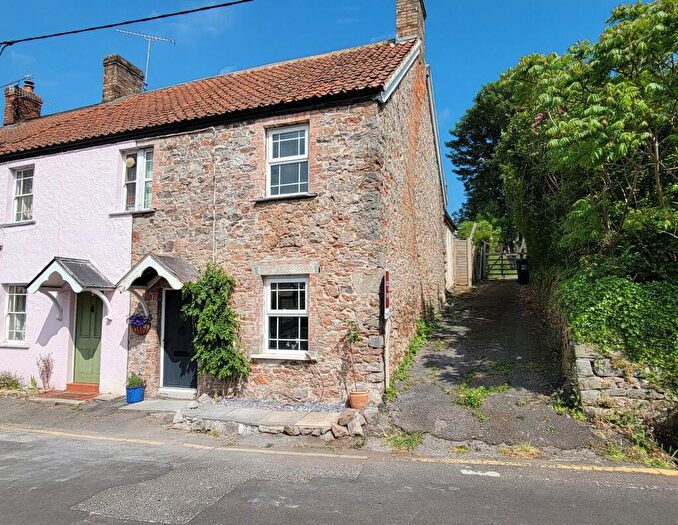 2 Bedroom End Of Terrace House For Sale In Redcliffe Street, Cheddar, BS27