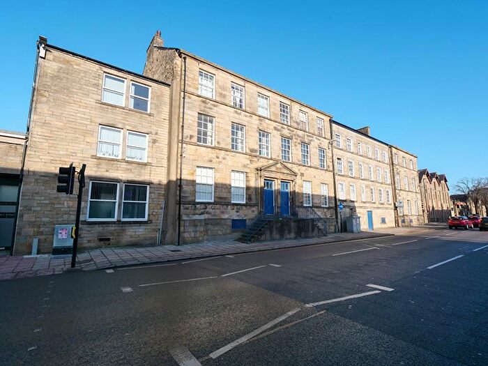 1 Bedroom Studio To Rent In Cable Street, Lancaster, LA1