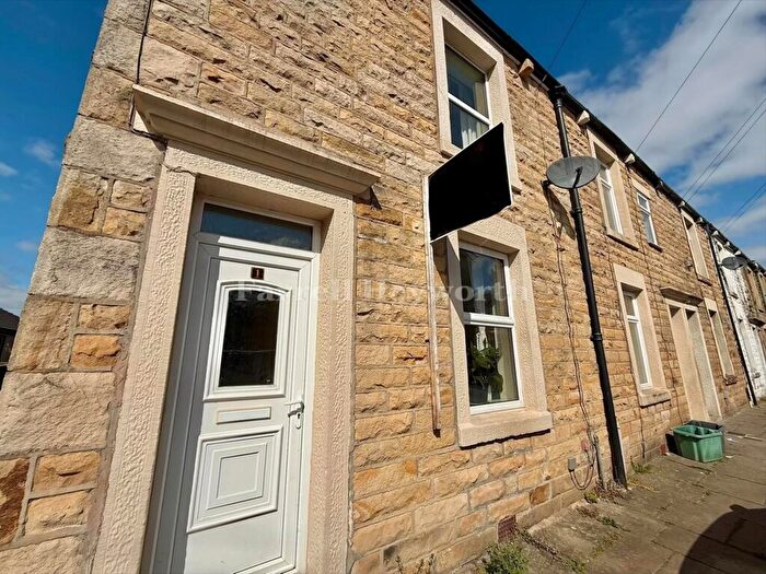 2 Bedroom House To Rent In Pickard Street, Lancaster, LA1