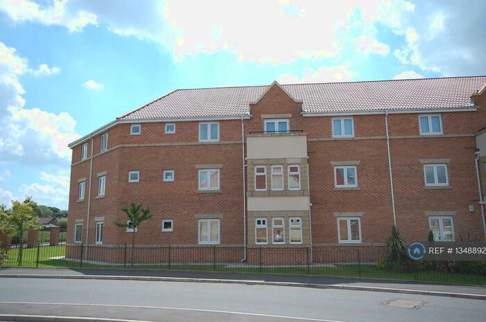 2 Bedroom Flat To Rent In Kirkhill Grange, Westhoughton, Bolton, BL5