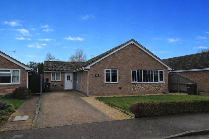 4 Bedroom Detached Bungalow To Rent In The Croft, Bardwell, Bury St. Edmunds, IP31