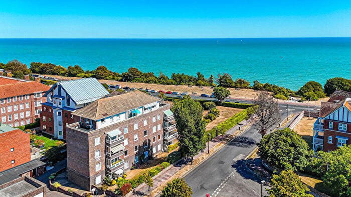 1 Bedroom Apartment For Sale In Cliff House, Chesterfield Road, Eastbourne, East Sussex, BN20