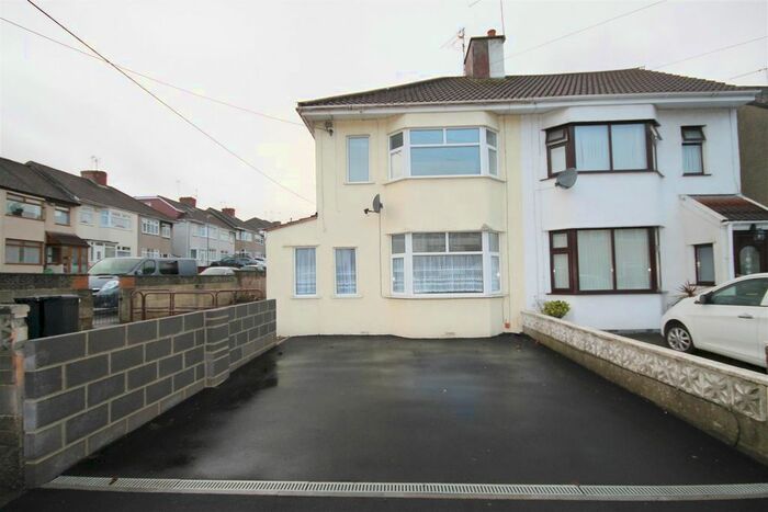 2 Bedroom Semi-Detached House To Rent In Kingsholme Road, Kingswood, Bristol BS15