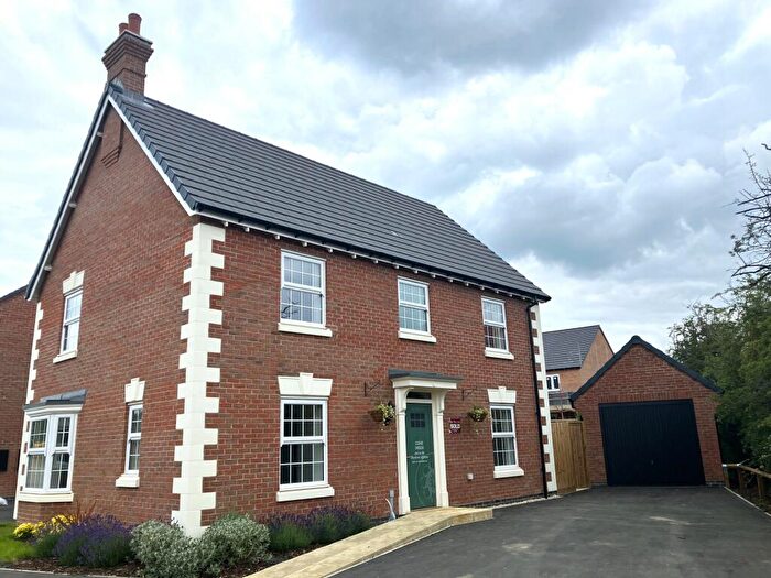 4 Bedroom Detached House For Sale In Kirby Woodlands Monument Way Priors Hall Park Corby, NN17