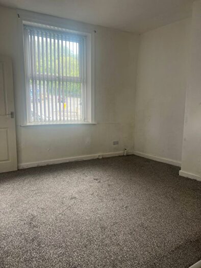 2 Bedroom Terraced House To Rent In The Triangle, Huddersfield, HD1