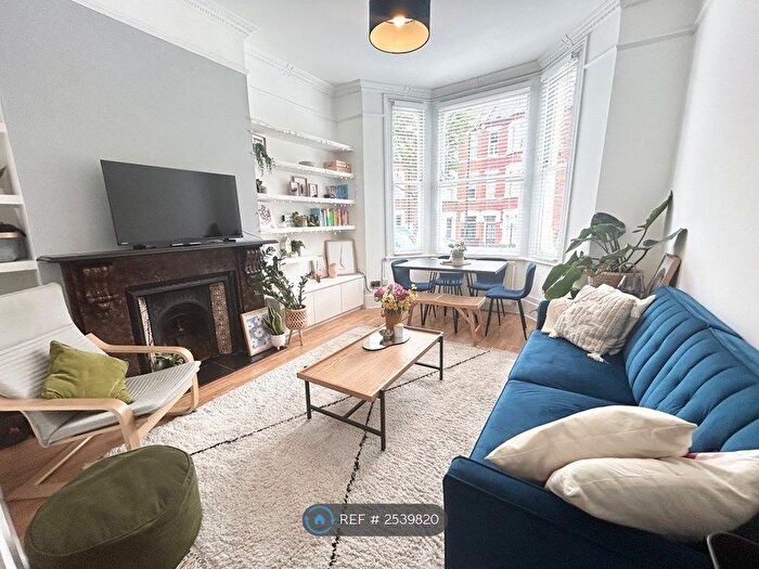 1 Bedroom Flat To Rent In Hemstal Road, London, NW6