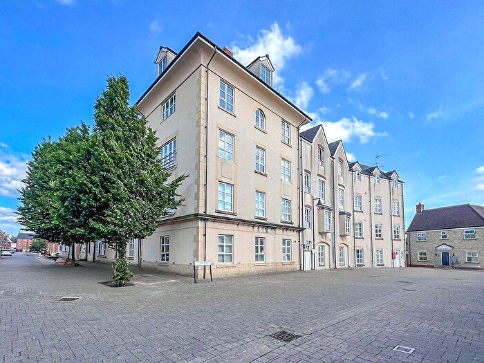 2 Bedroom Apartment For Sale In Zakopane Road, Haydon End, Swindon, Wiltshire, SN25