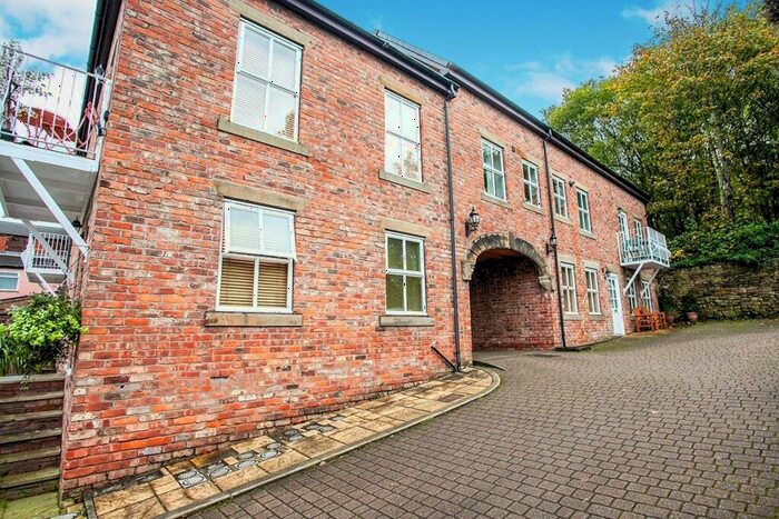 2 Bedroom Apartment To Rent In The Old Tannery, Hyde, Cheshire, SK14