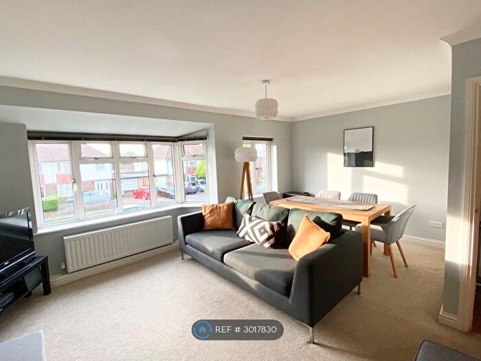 2 Bedroom Maisonette To Rent In Saxon Crescent, Horsham, RH12
