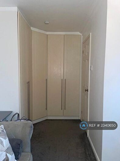 1 Bedroom Flat To Rent In Latimer Drive, Hornchurch, RM12