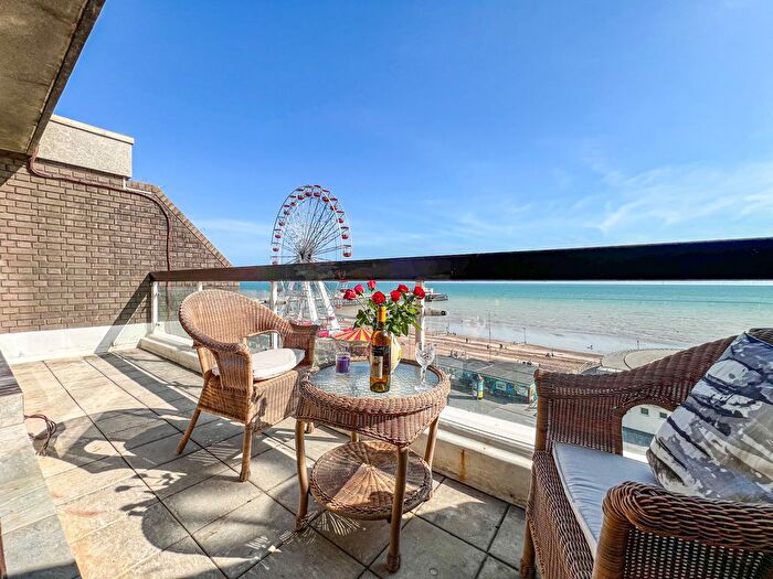 2 Bedroom Flat To Rent In Marine Parade, Worthing, BN11