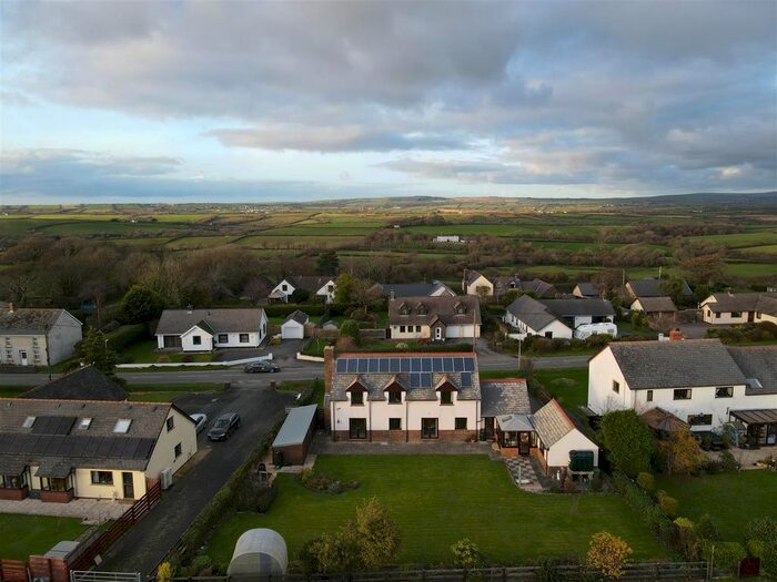 5 Bedroom Detached House For Sale In The Briary, Portfield Gate, Haverfordwest, SA62