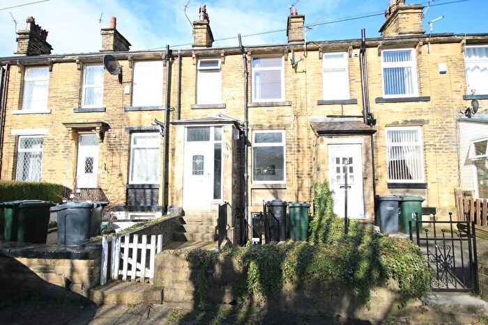 2 Bedroom Terraced House For Sale In Ashgrove, Eccleshill, Bradford, BD2