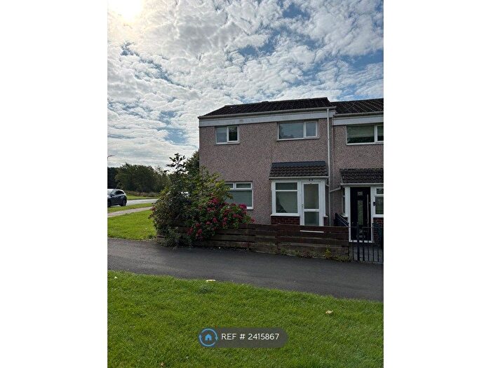3 Bedroom End Of Terrace House To Rent In Burghley Court, Middlesbrough, TS8