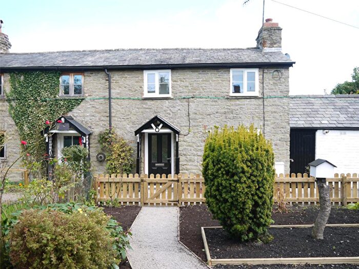 2 Bedroom Terraced House To Rent In Wishlades Row, Kington, Herefordshire, HR5