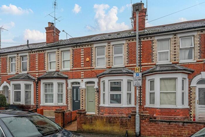 3 Bedroom Terraced House For Sale In St Johns Road, Reading, RG4
