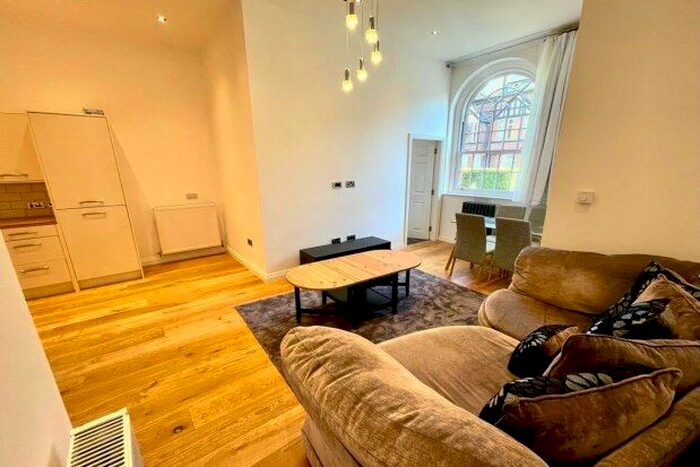 1 Bedroom Flat To Rent In Keppel Road, Manchester, M21