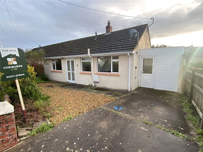 2 Bedroom Bungalow For Sale In Oakland Park South, Sticklepath, Barnstaple, Devon, EX31