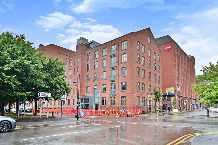 1 Bedroom Flat To Rent In Cambridge Street, Manchester, Greater Manchester, M1