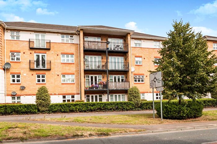 2 Bedroom Flat To Rent In Ogden Park, Bracknell, RG12