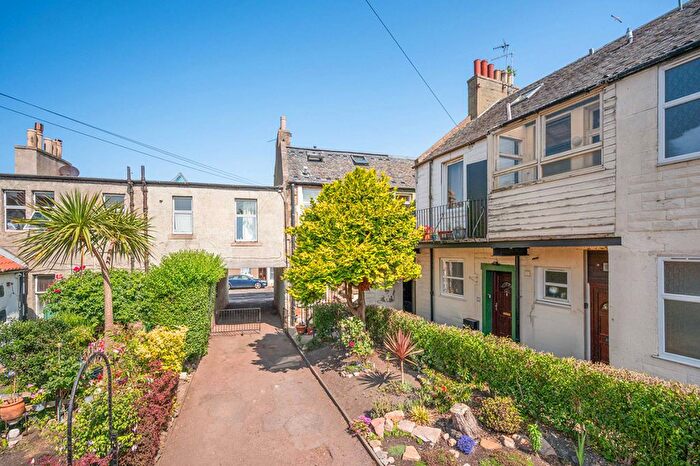 1 Bedroom Flat For Sale In Gardiner's Close, Cockenzie, Prestonpans, East Lothian, EH32