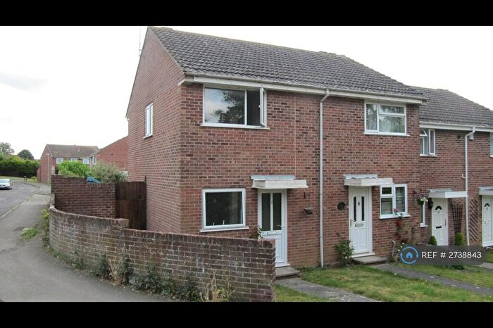2 Bedroom Semi-Detached House To Rent In Cavalier Close, Yeovil, BA21