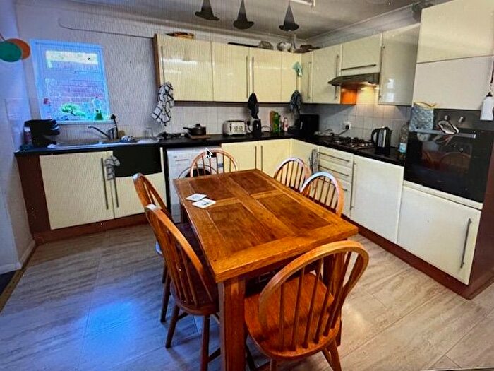 6 Bedroom Property To Rent In Cedarview, Canterbury, CT2