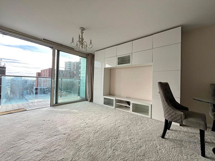 1 Bedroom Flat To Rent In Prince Regent Road, Hounslow, TW3