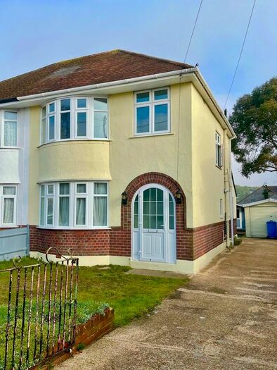 3 Bedroom Property To Rent In Hobbs Road, Parkstone, Poole, BH12