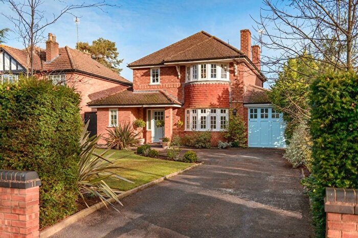 3 Bedroom Detached House For Sale In Swinton Lane, Hanbury Park, Worcester, WR2