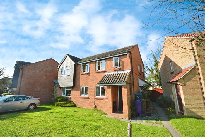 1 Bedroom Flat To Rent In Alder Close, Baldock, SG7