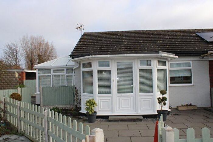 2 Bedroom Bungalow To Rent In Willow Grove, Holywell, CH8