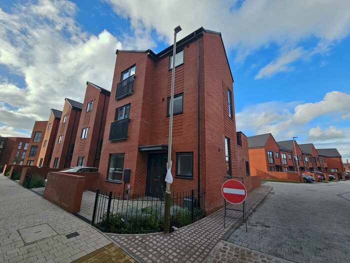 4 Bedroom House To Rent In All Saints Road, Leicester, LE3