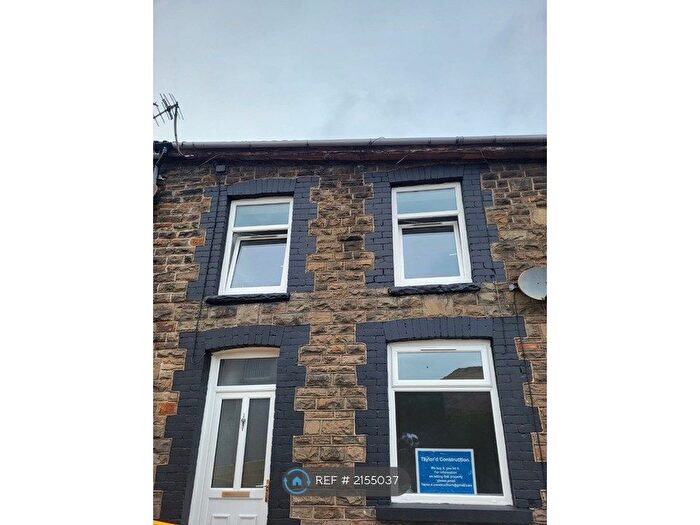 3 Bedroom Terraced House To Rent In Penrhys Road, Tylorstown, CF43