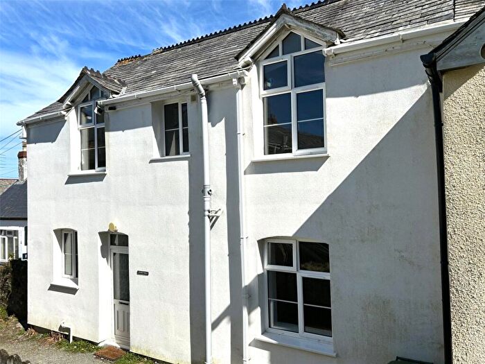2 Bedroom End Of Terrace House For Sale In Bradworthy, Devon, EX22