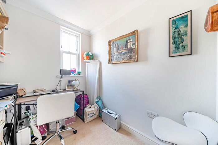 3 Bedroom Apartment For Sale In West Hill Place, West Hill, Oxted, ., RH8