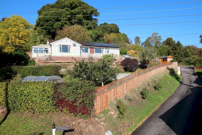 3 Bedroom Detached Bungalow To Rent In Three Horse Shoes, Cowley, Exeter, EX5