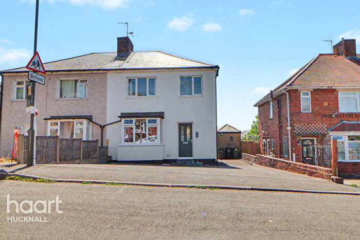 3 Bedroom Semi-Detached House For Sale In Stainsby Avenue, Heanor, DE75