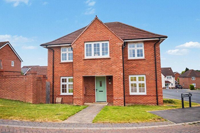 4 Bedroom Detached House For Sale In Millfield View, Wakefield, West Yorkshire, WF1