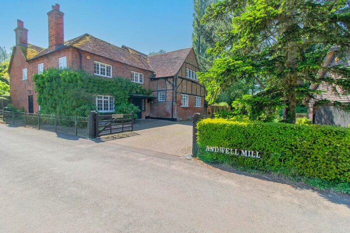5 Bedroom Detached House To Rent In Andwell Lane, Andwell, Hook, RG27