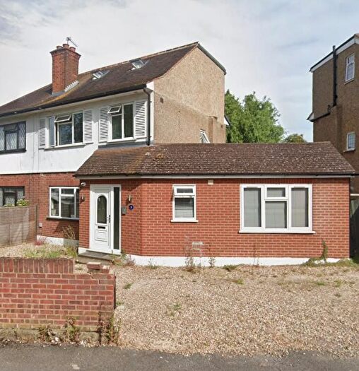 Studio To Rent In Hurstfield Crescent, Hayes, UB4