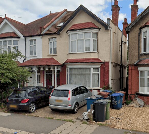 2 Bedroom Flat To Rent In Harrow View, Harrow, HA1