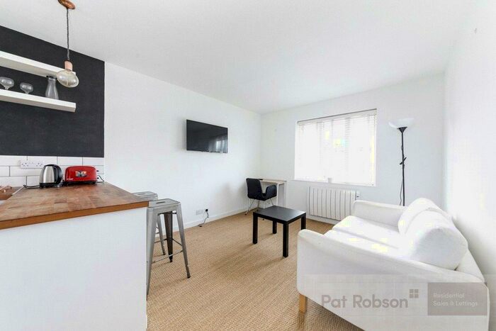 1 Bedroom Apartment To Rent In Calandra Chase, Morpeth Street, Spital Tongues, Newcastle Upon Tyne, NE2