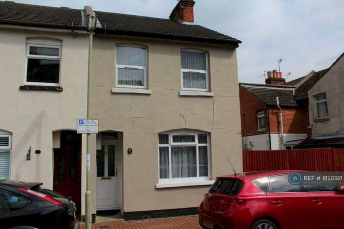 3 Bedroom Terraced House To Rent In Wolseley Road, Aldershot, GU11