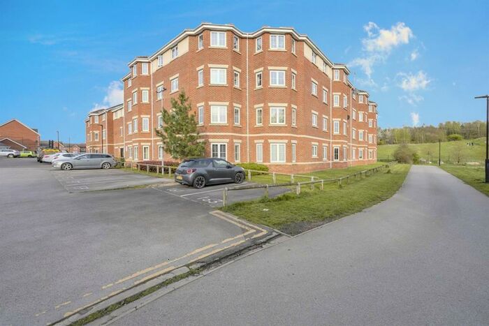 2 Bedroom Apartment To Rent In Jenkinson Grove, Armthorpe, Doncaster, DN3