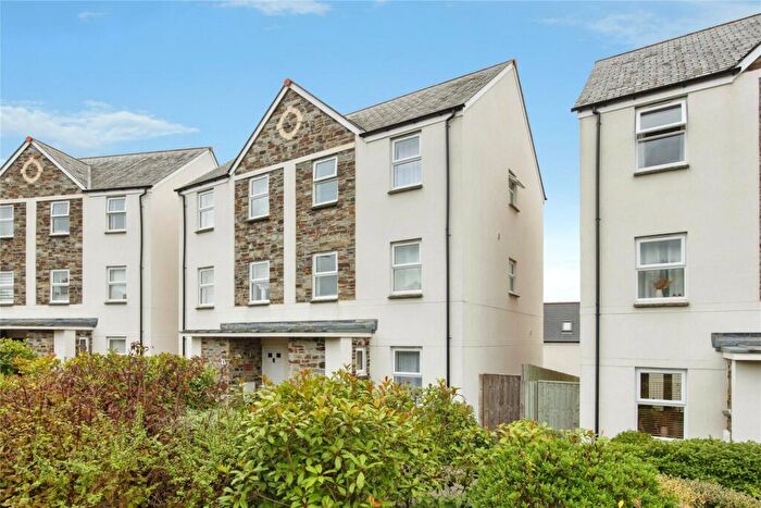 4 Bedroom Semi Detached House For Sale In Mahogany Walk, Bodmin, Cornwall, PL31