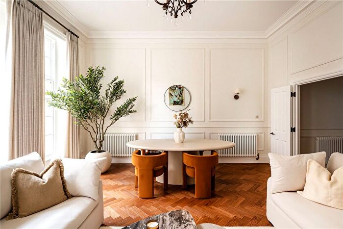 1 Bedroom Flat To Rent In Upper Brook Street, Mayfair, London, W1K